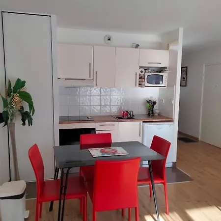 Apartment T2 Les Esplaneilles
